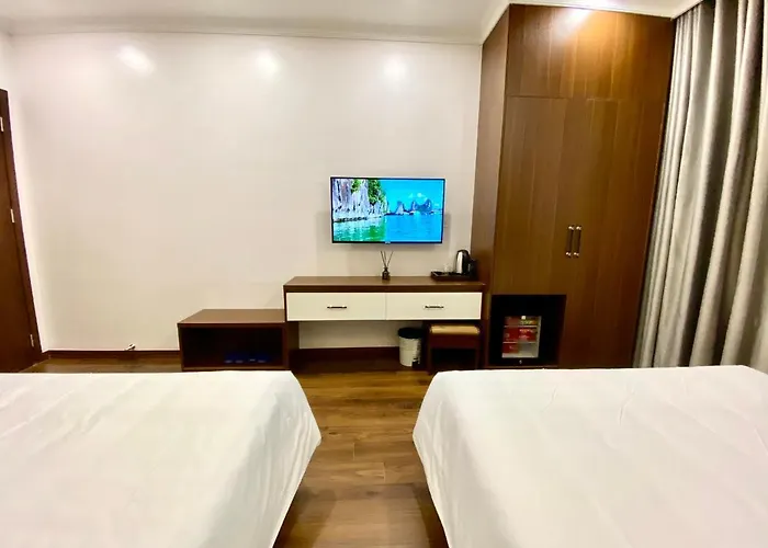 Hotel Moonlight Hạ Long